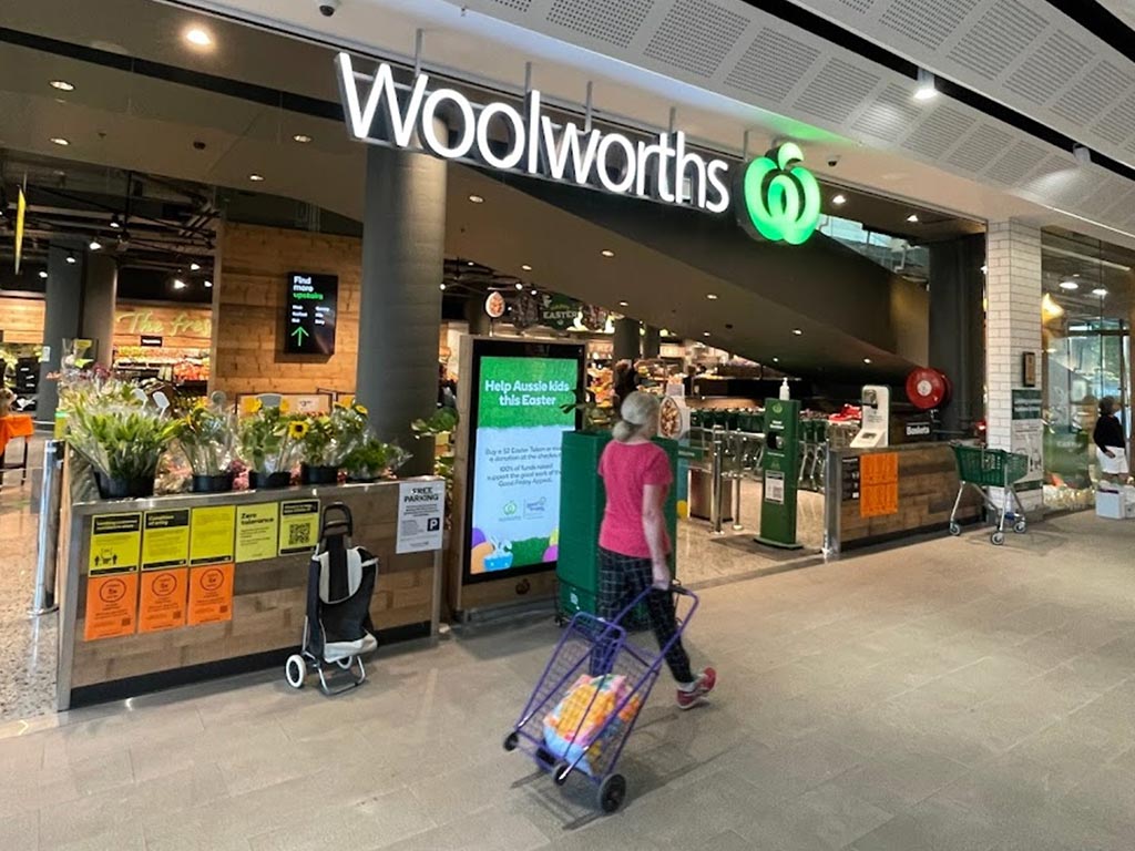 Woolworths Melbourne Square Shopping Centre